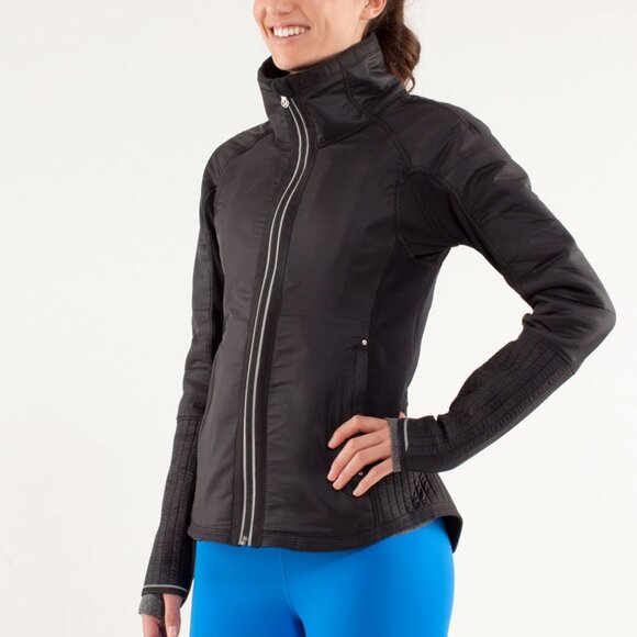 Lululemon Women's Black Run Bundle Up Down Fleece Removable Hood Jacket Size 6 - Picture 1 of 10